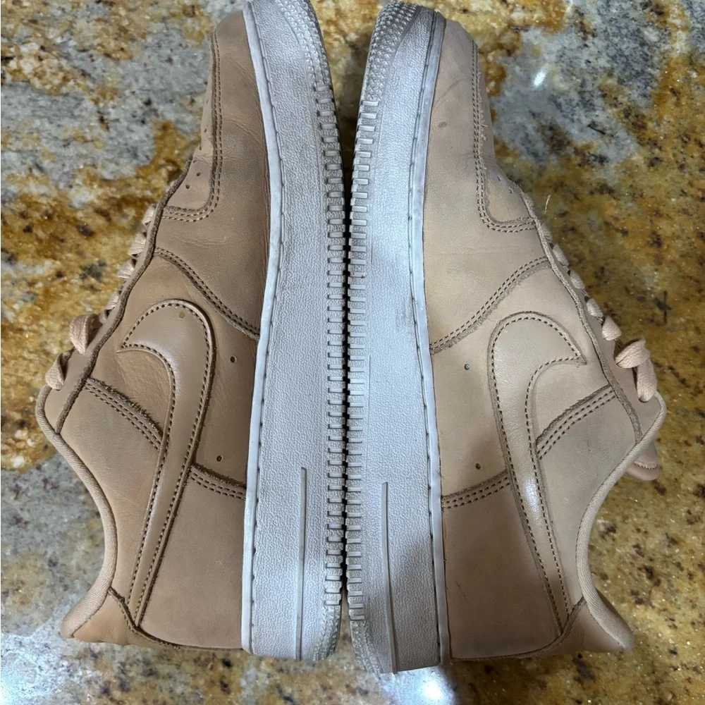 Nike Air Force 1 size 9
